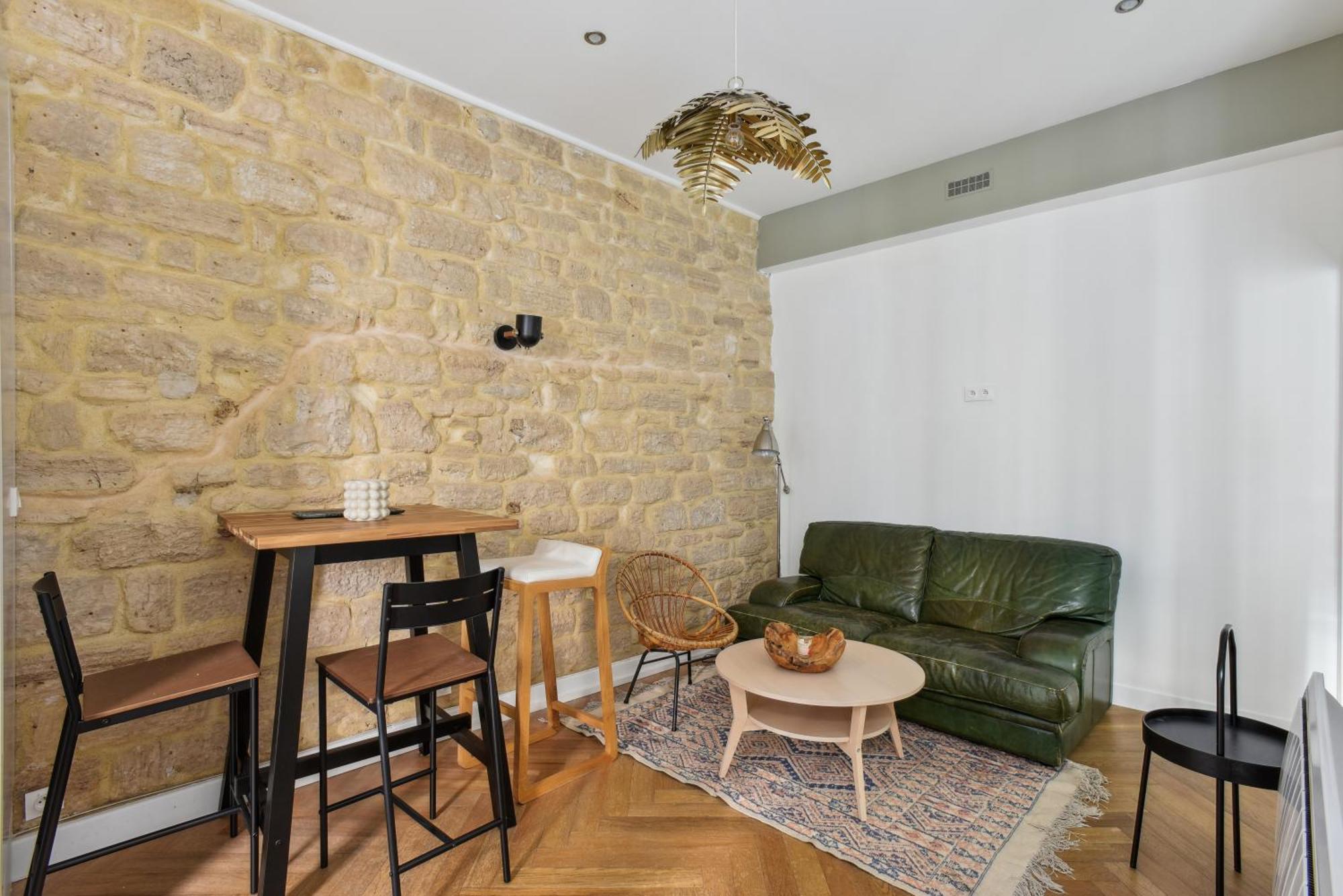 Beau 3 Pieces Rue Poissonniere Paris Exterior foto